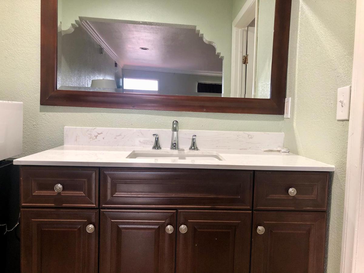 La Petite Rouge Motel San Diego Zewnętrze zdjęcie