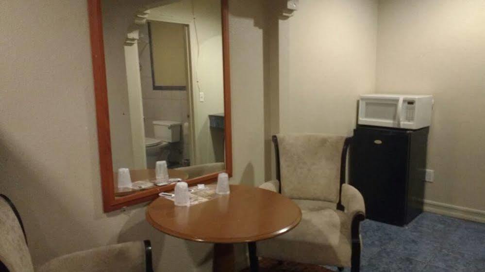La Petite Rouge Motel San Diego Zewnętrze zdjęcie